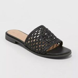 UNIVERSAL THREAD Black Faux Leather Ellen Woven Sandals 9